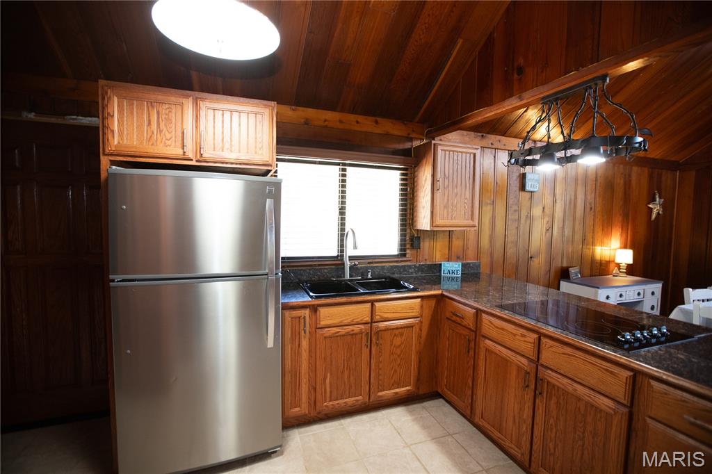 Cuba, Missouri 65453, United States, 2 Bedrooms Bedrooms, ,1 BathroomBathrooms,Residential,Active,199436