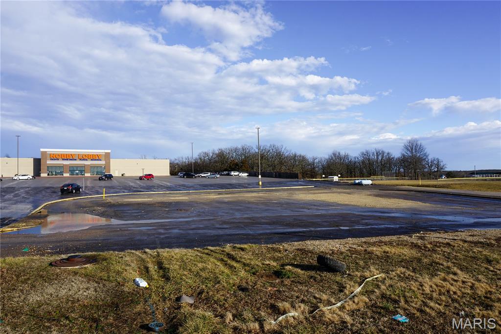 M & M Subdivision - Commercial Sale