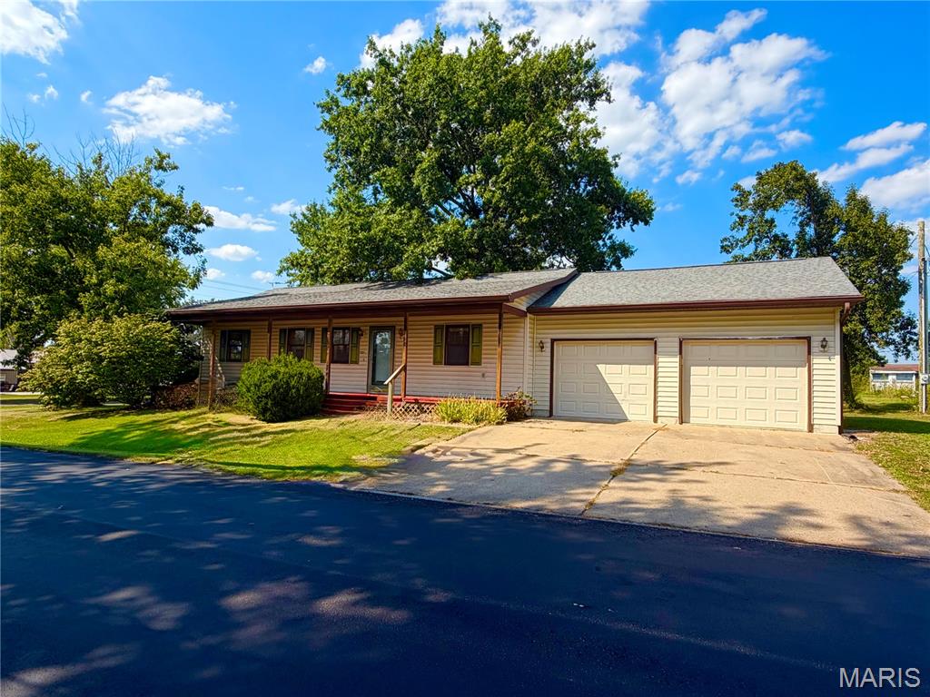 Photo of 501 Ely Street, Perry, MO 63462 (MLS # 26056455)