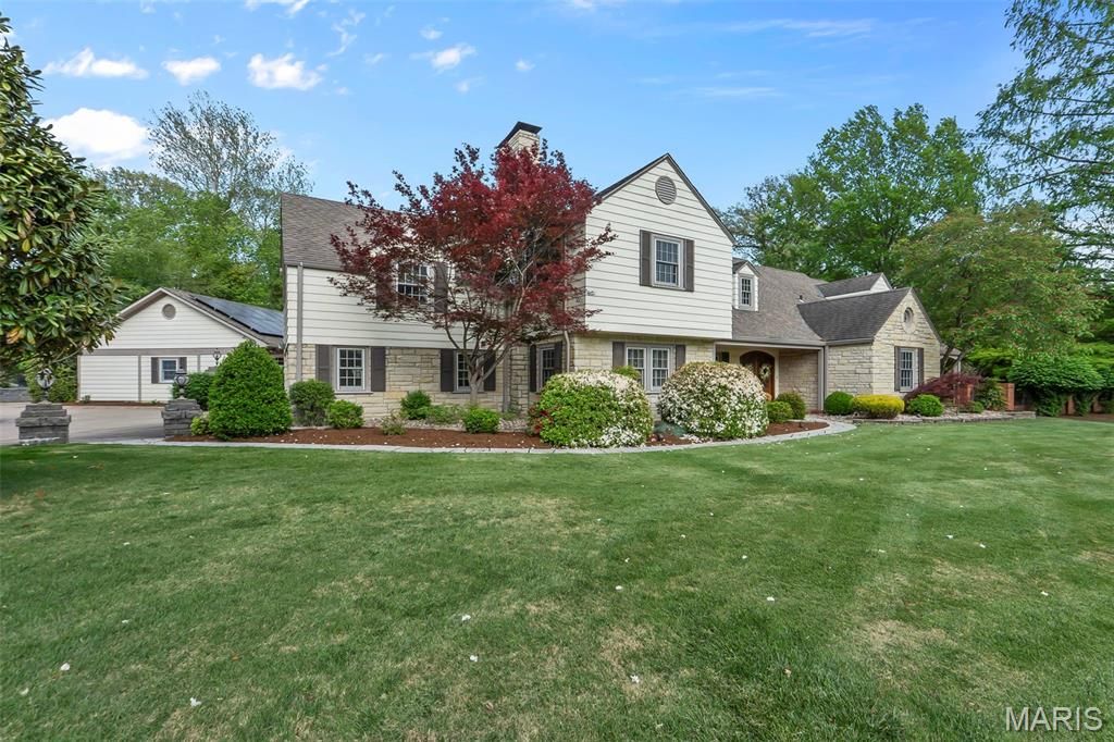 Photo of 912 Karau Lane, Cape Girardeau, MO 63701 (MLS # 26024196)