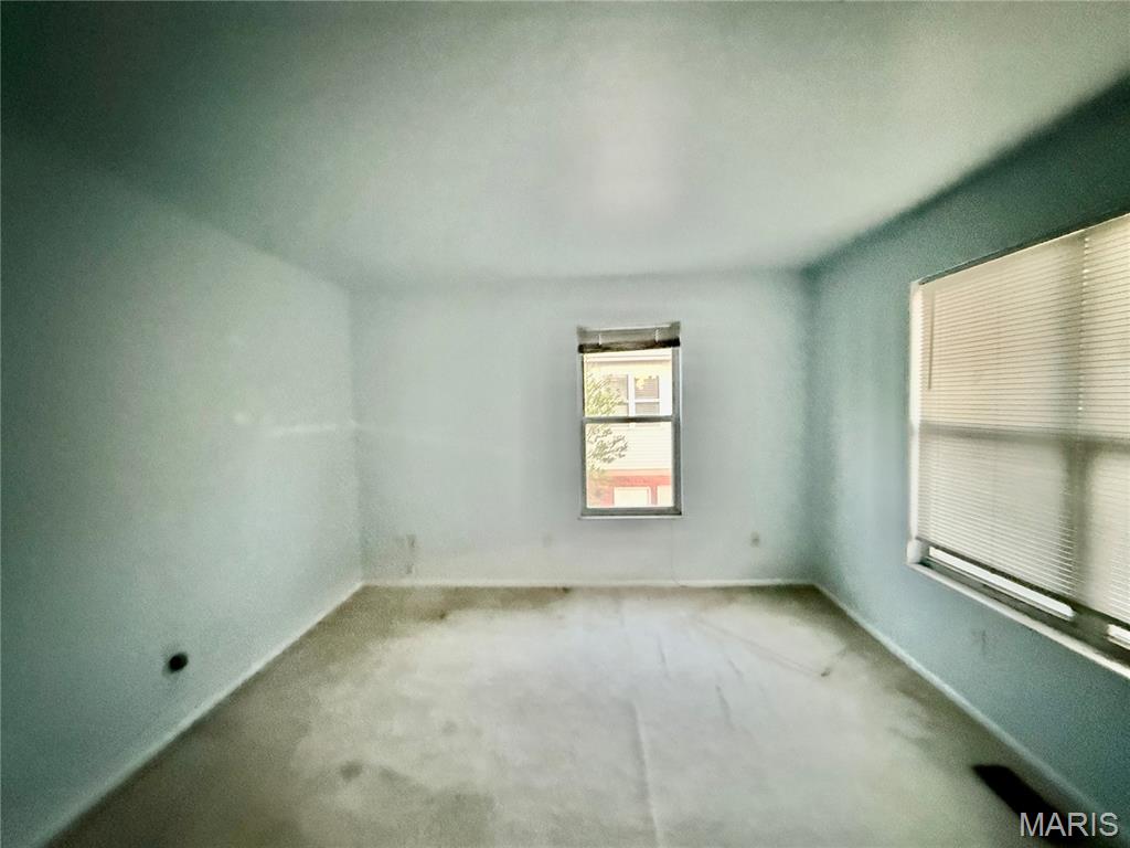 WESTMINSTER PLACE - Residential