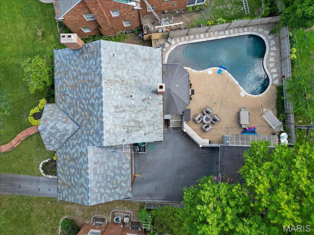 Davis Place - Residential