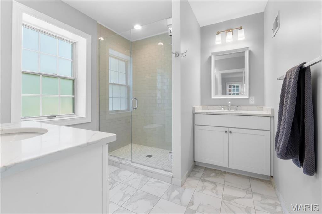 Davis Place - Residential