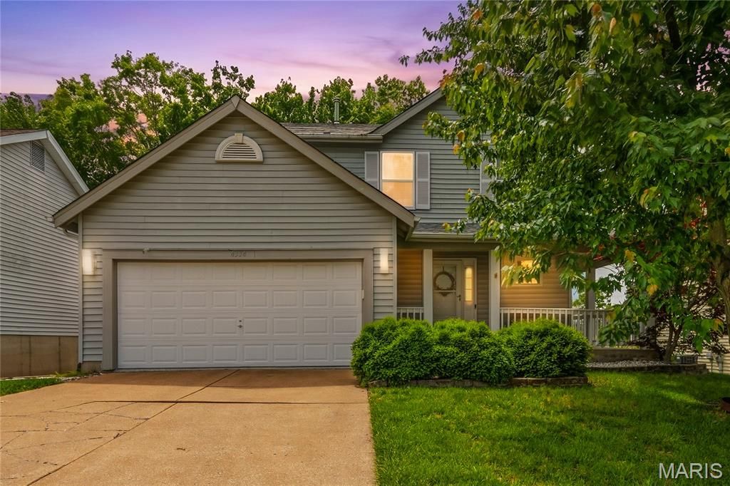 Photo of 4334 Southview Way Drive, St Louis, MO 63129 (MLS # 26028803)