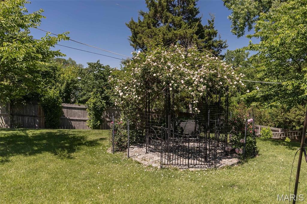 Ladue Park 3 - Residential