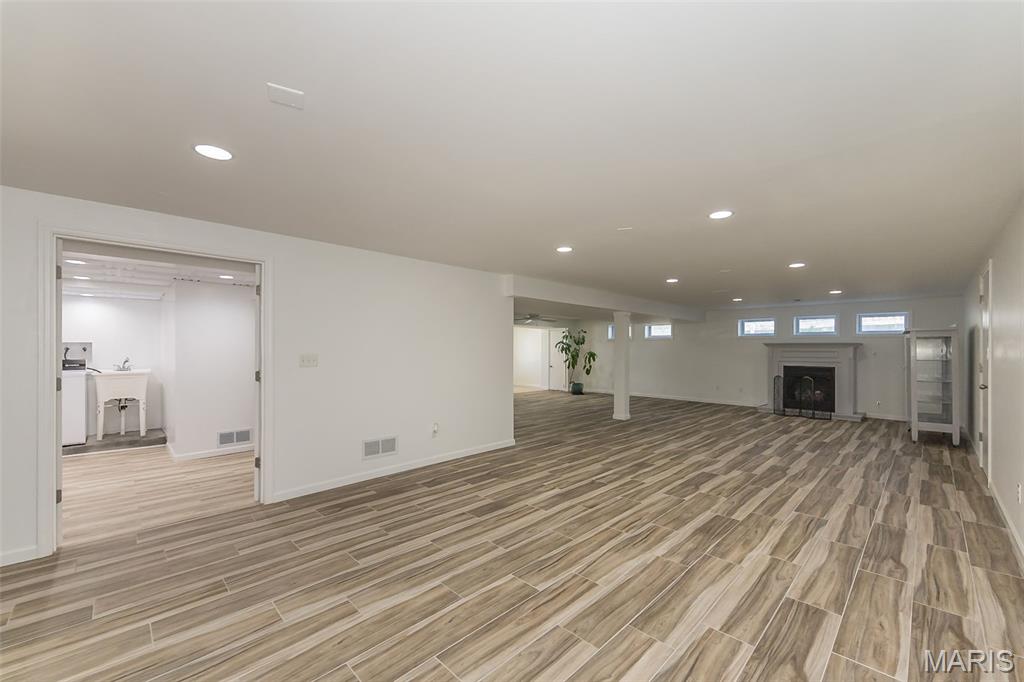 Ladue Park 3 - Residential