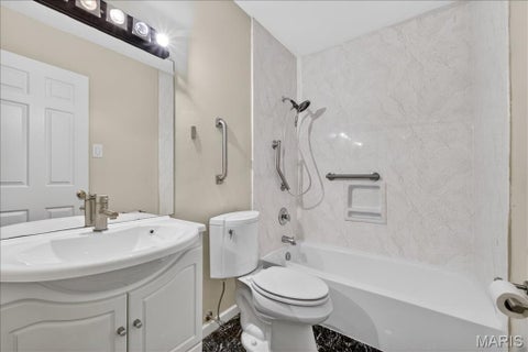 Tiny photo for 18005 Indian Tree Run, Wildwood, MO 63038 (MLS # 26026204)