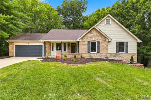 Photo of 12 Scarlet Oak Court, Lake Saint Louis, MO 63367 (MLS # 26049191)
