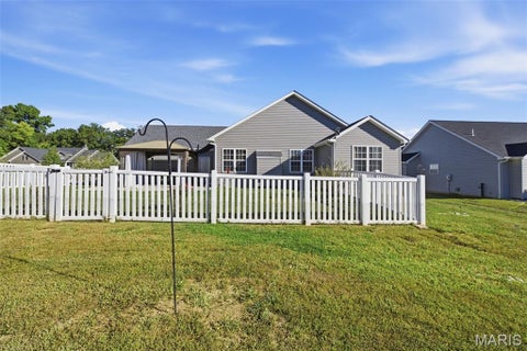 Tiny photo for 628 Trestle Way, Troy, MO 63379 (MLS # 26064561)