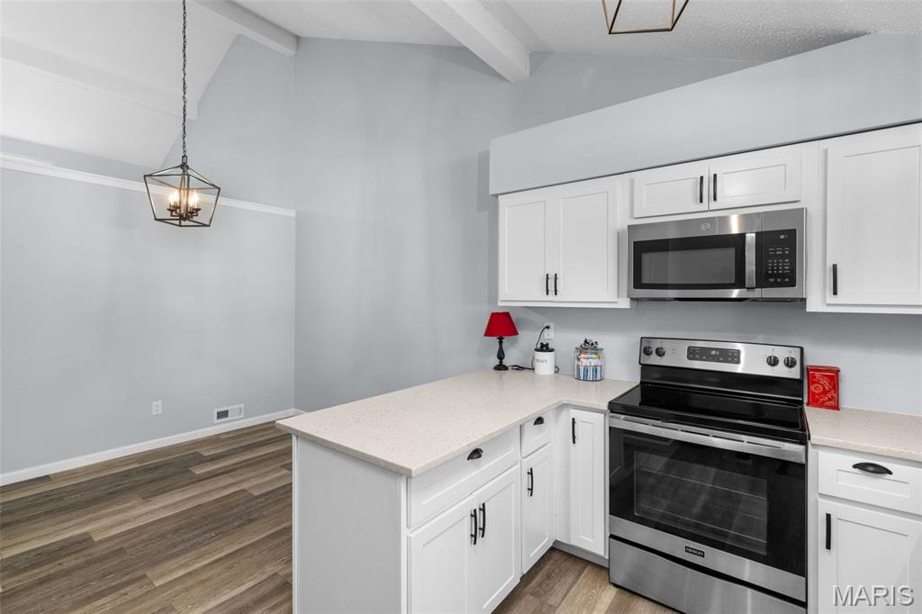 Woodlake Village Condo 8 - Residential