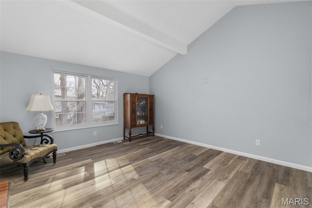 Woodlake Village Condo 8 - Residential