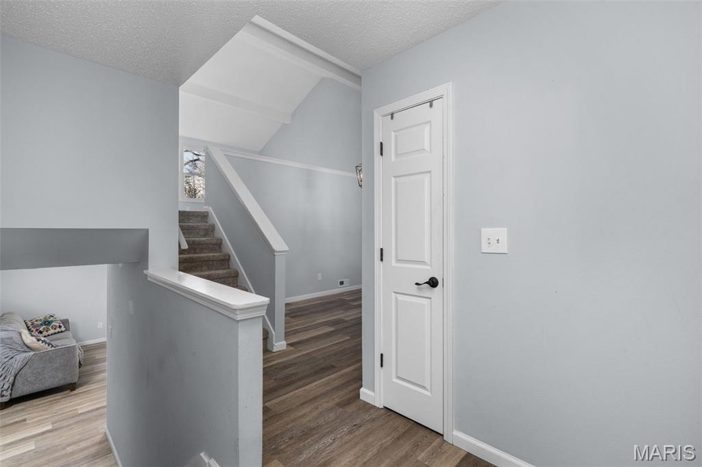 Woodlake Village Condo 8 - Residential