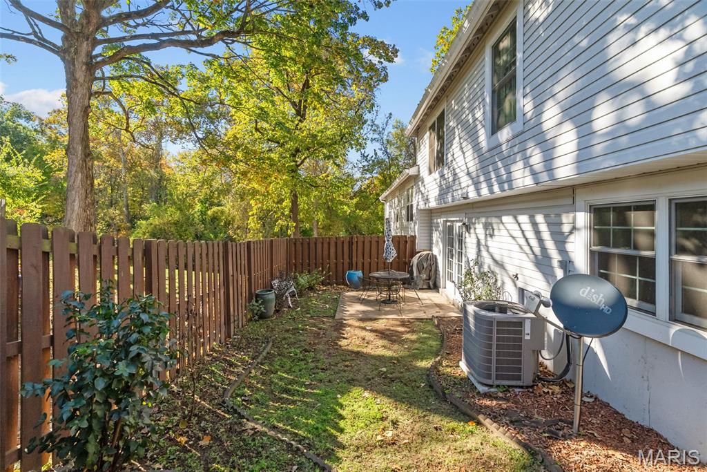 Woodlake Village Condo 8 - Residential