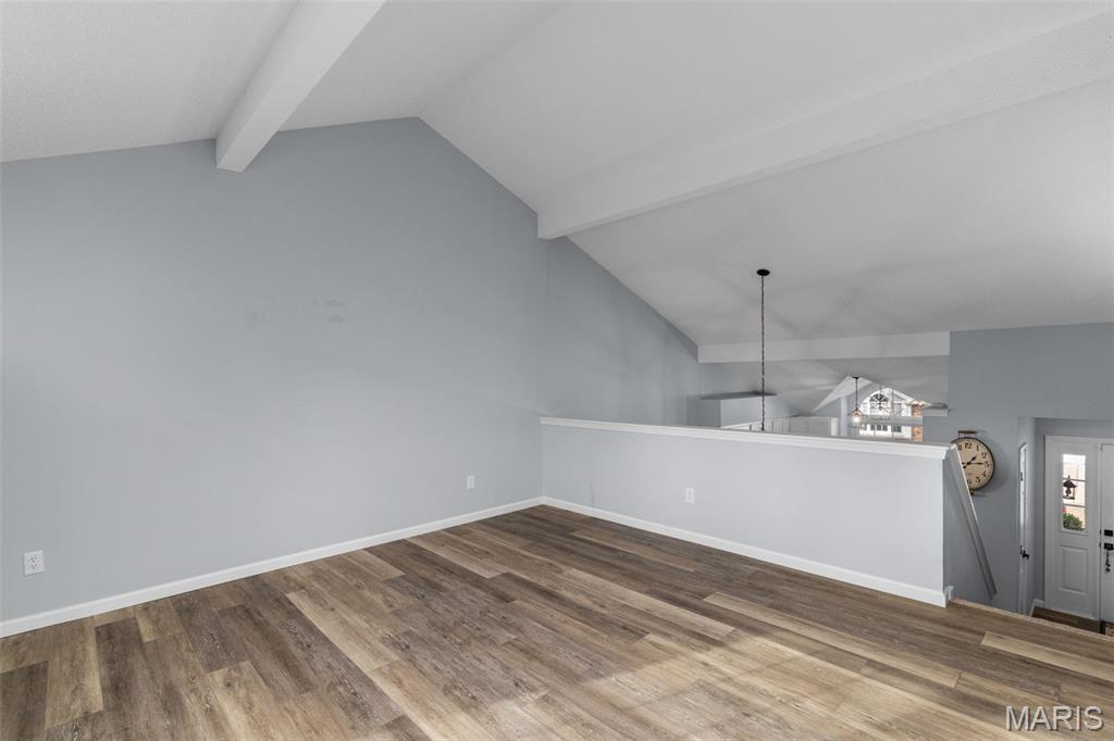 Woodlake Village Condo 8 - Residential