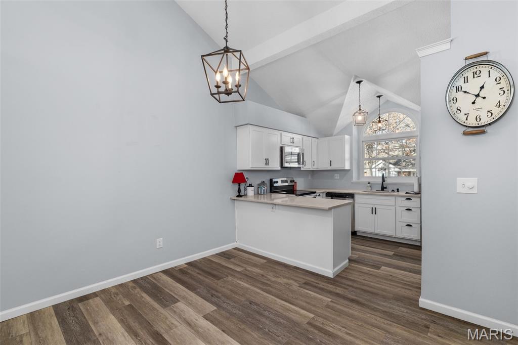 Woodlake Village Condo 8 - Residential