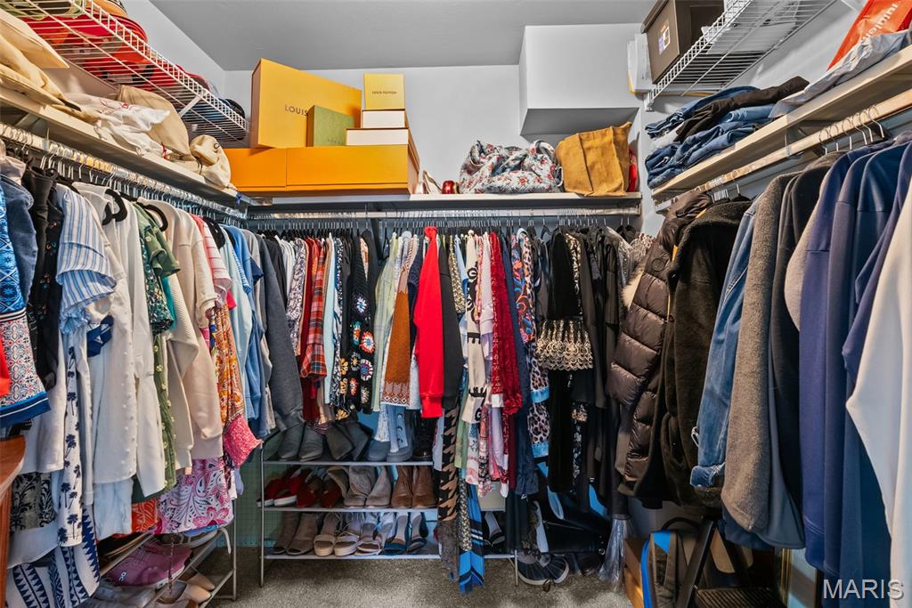 Woodlake Village Condo 8 - Residential