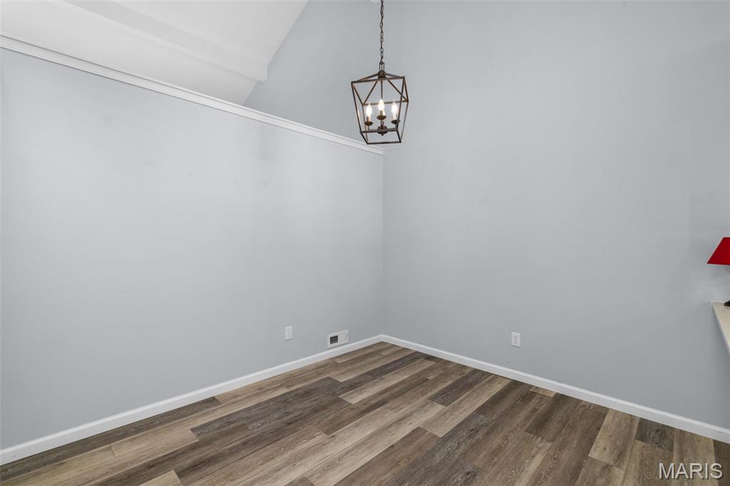 Woodlake Village Condo 8 - Residential