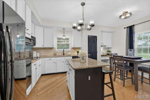 Tiny photo for 5 Monarch Trace Court #108, Chesterfield, MO 63017 (MLS # 26047489)