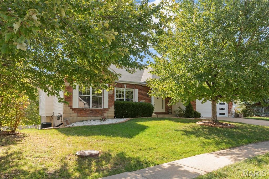 Photo of 1248 Yorktown Drive, St Charles, MO 63303 (MLS # 26066735)