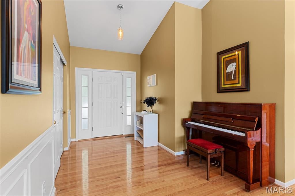 Photo of 1248 Yorktown Drive, St Charles, MO 63303 (MLS # 26066735)