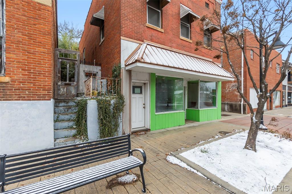 n/a - Commercial Sale