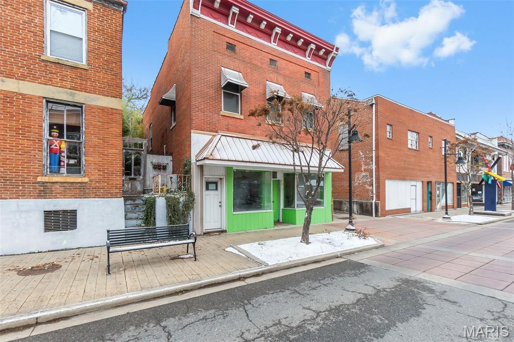 n/a - Commercial Sale