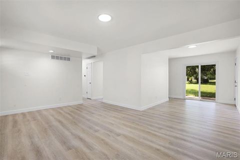Tiny photo for 1210 Dorne Drive, Ballwin, MO 63021 (MLS # 26046599)