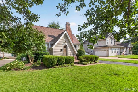 Tiny photo for 222 Central Avenue, Webster Groves, MO 63119 (MLS # 26049595)