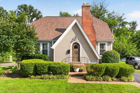 Tiny photo for 222 Central Avenue, Webster Groves, MO 63119 (MLS # 26049595)