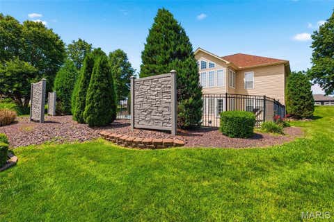Tiny photo for 301 Red Wing Court, Troy, MO 63379 (MLS # 26026677)