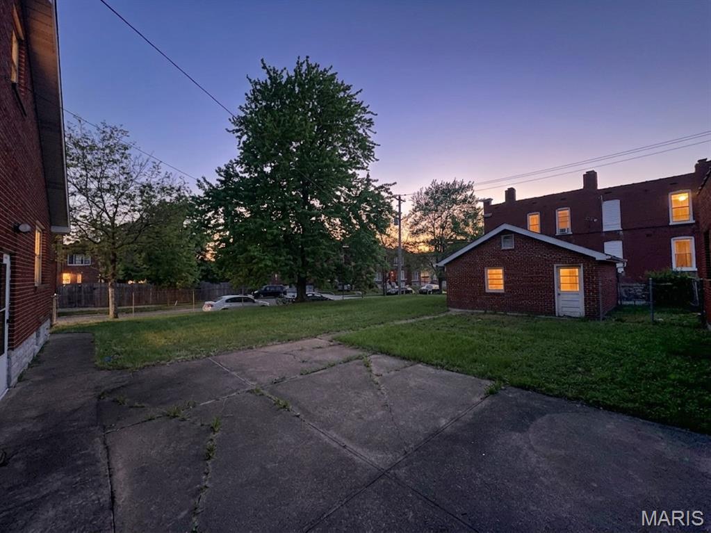 St Louis Commons Add - Residential