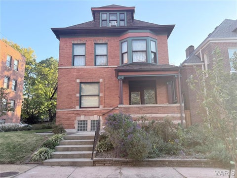 Photo of 3624 Castleman Avenue, St Louis, MO 63110 (MLS # 26069183)