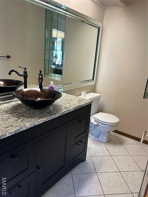 Tiny photo for 14872 Grantley, Chesterfield, MO 63017 (MLS # 25068346)