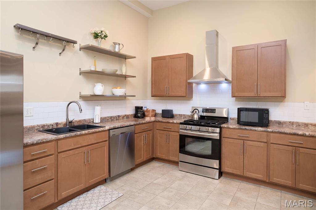 Compton Heights Stables - Residential