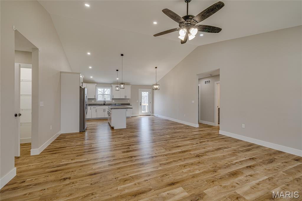 Terre Du Lac #25 - Residential