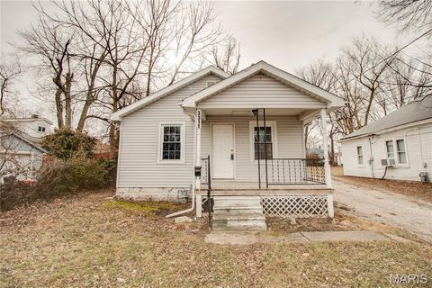 3311 Sherman Street Alton IL 62002