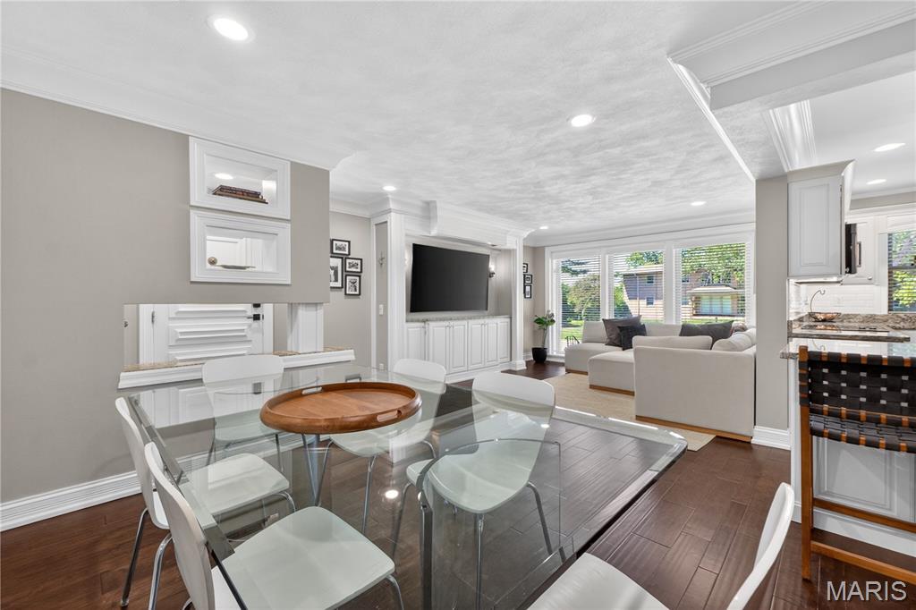 Delcrest Condo - Residential
