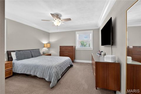 Tiny photo for 4 Delcrest Court #101, University City, MO 63124 (MLS # 26030525)