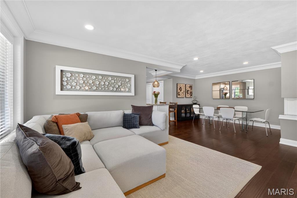 Delcrest Condo - Residential