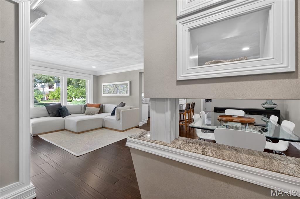 Delcrest Condo - Residential
