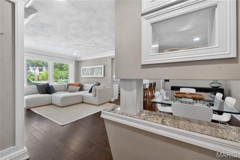 Tiny photo for 4 Delcrest Court #101, University City, MO 63124 (MLS # 26030525)