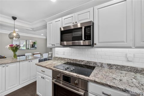 Tiny photo for 4 Delcrest Court #101, University City, MO 63124 (MLS # 26030525)