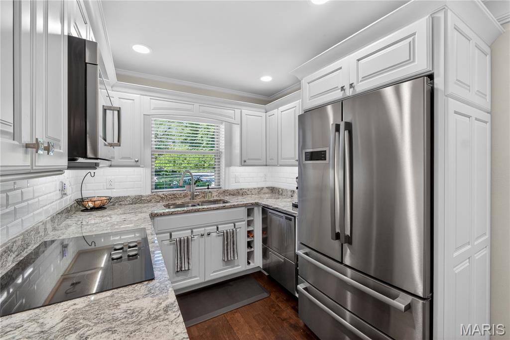 Delcrest Condo - Residential