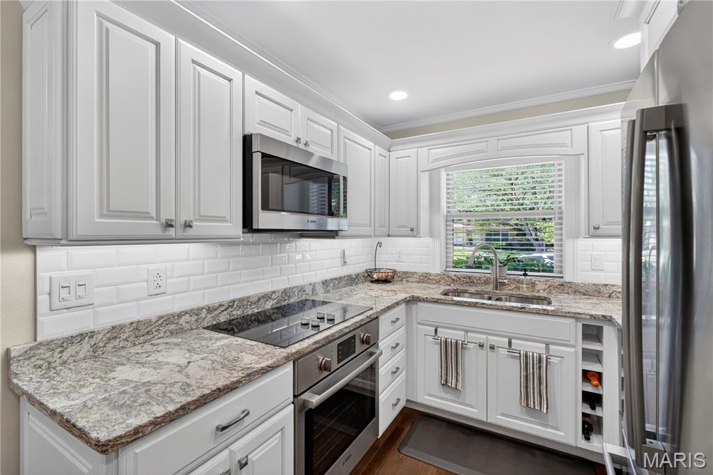 Delcrest Condo - Residential