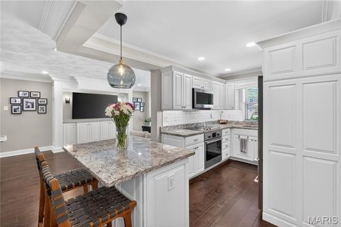 Tiny photo for 4 Delcrest Court #101, University City, MO 63124 (MLS # 26030525)