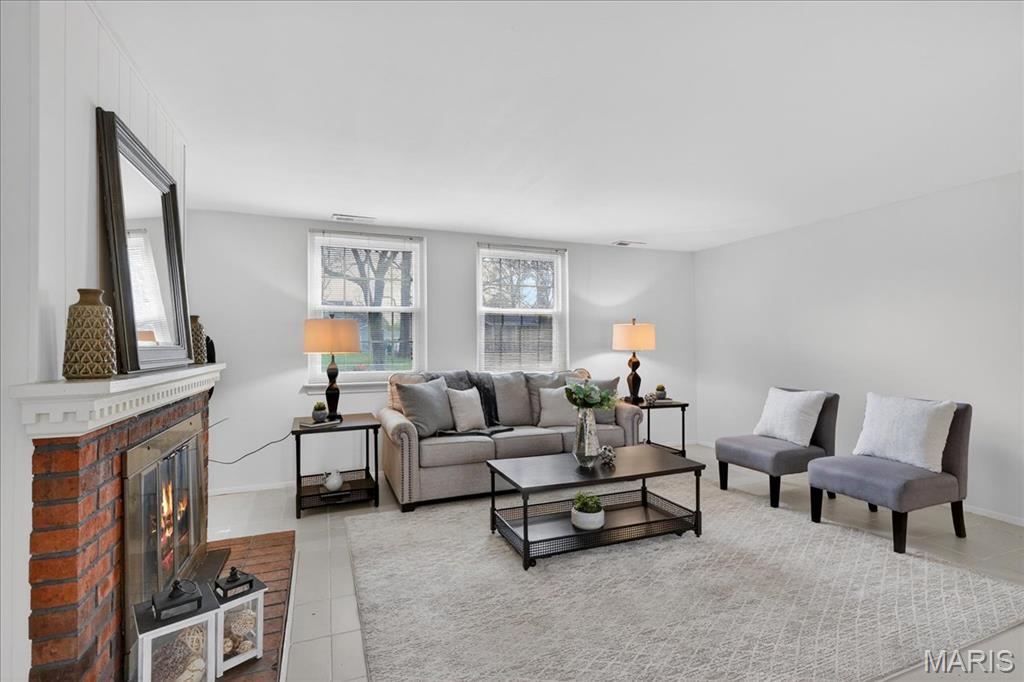 Sorrento 5 - Residential