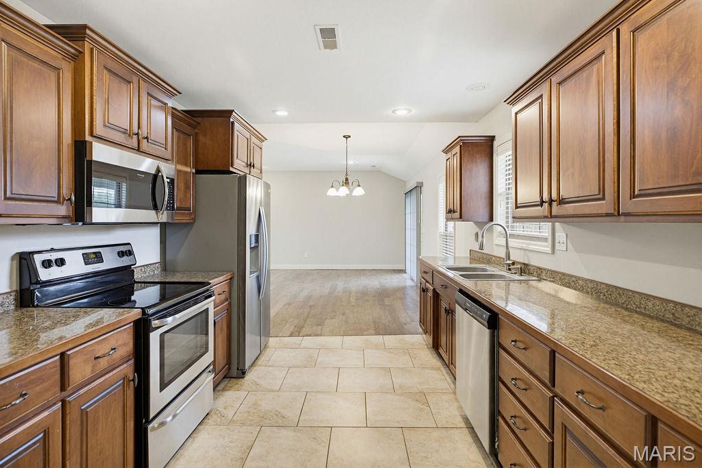 Oak Creek Estate - Residential