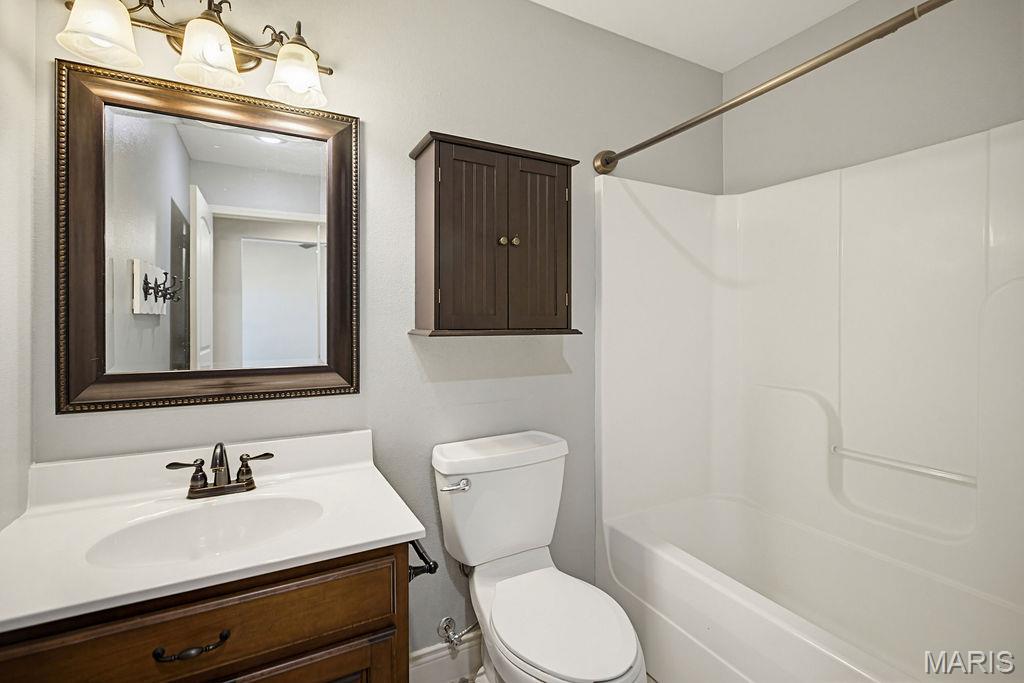 Oak Creek Estate - Residential