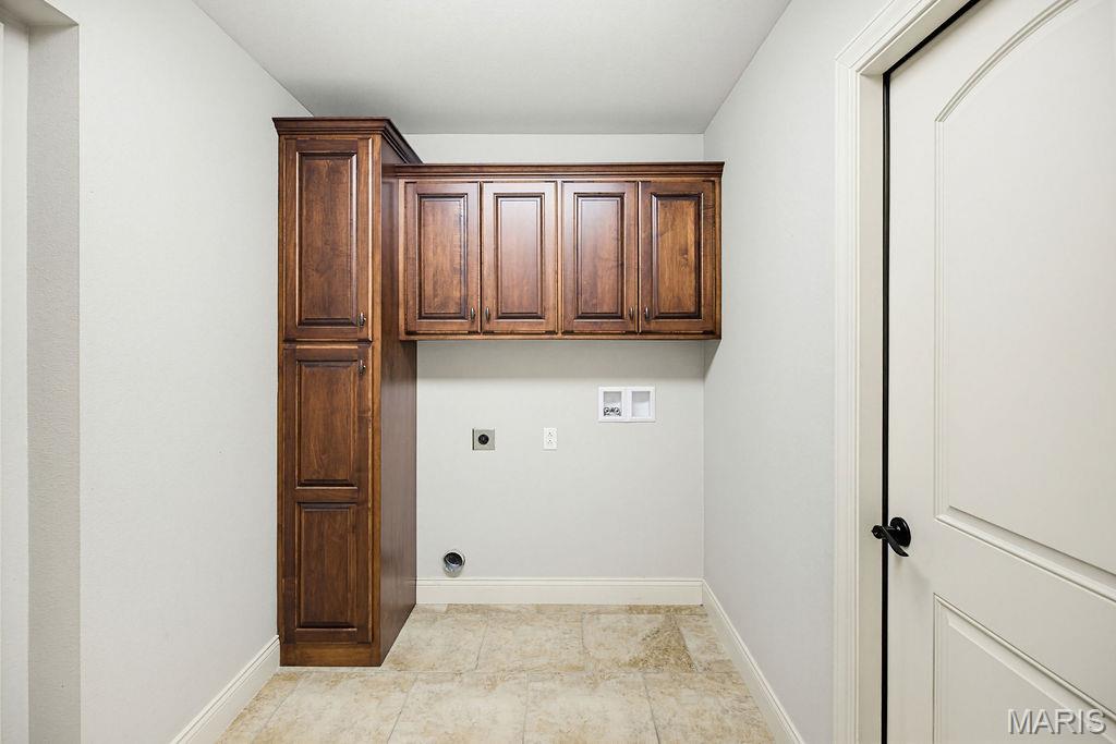 Oak Creek Estate - Residential