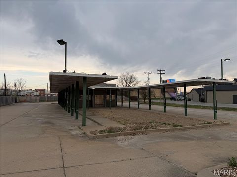 Tiny photo for 891 E Cherry Street, Troy, MO 63379 (MLS # 26025335)